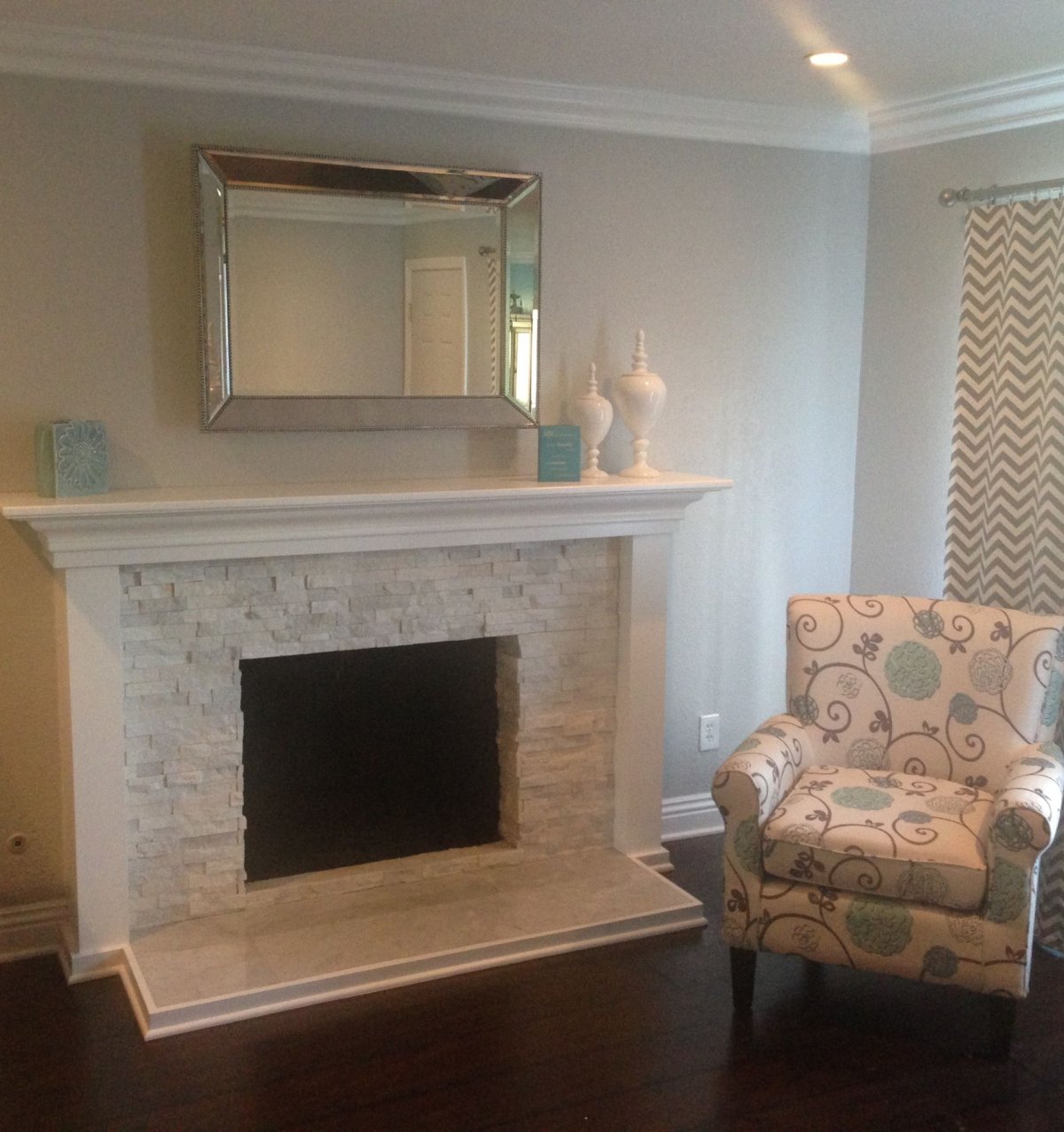 Декоративная штукатурка для камина