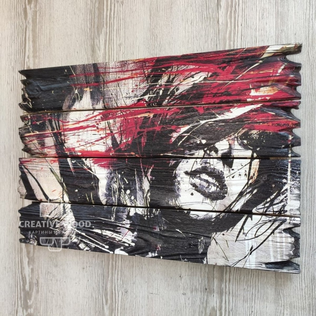 Панно из досок