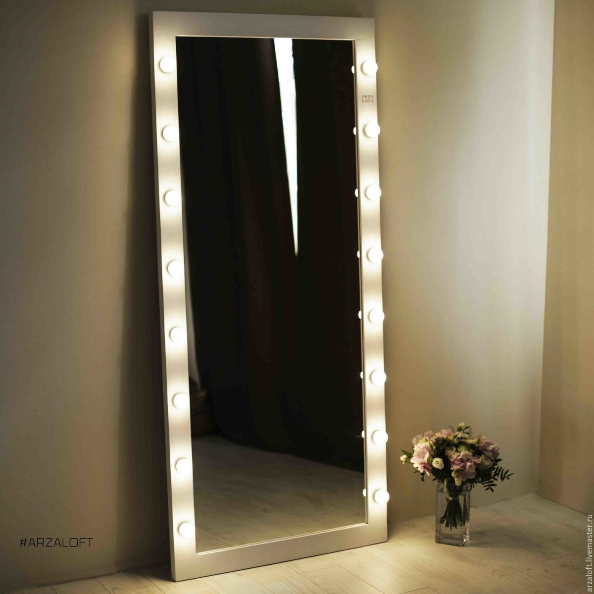 Зеркало с подсветкой