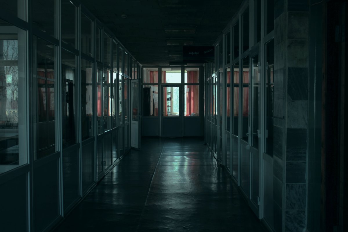 Пустой коридор школы