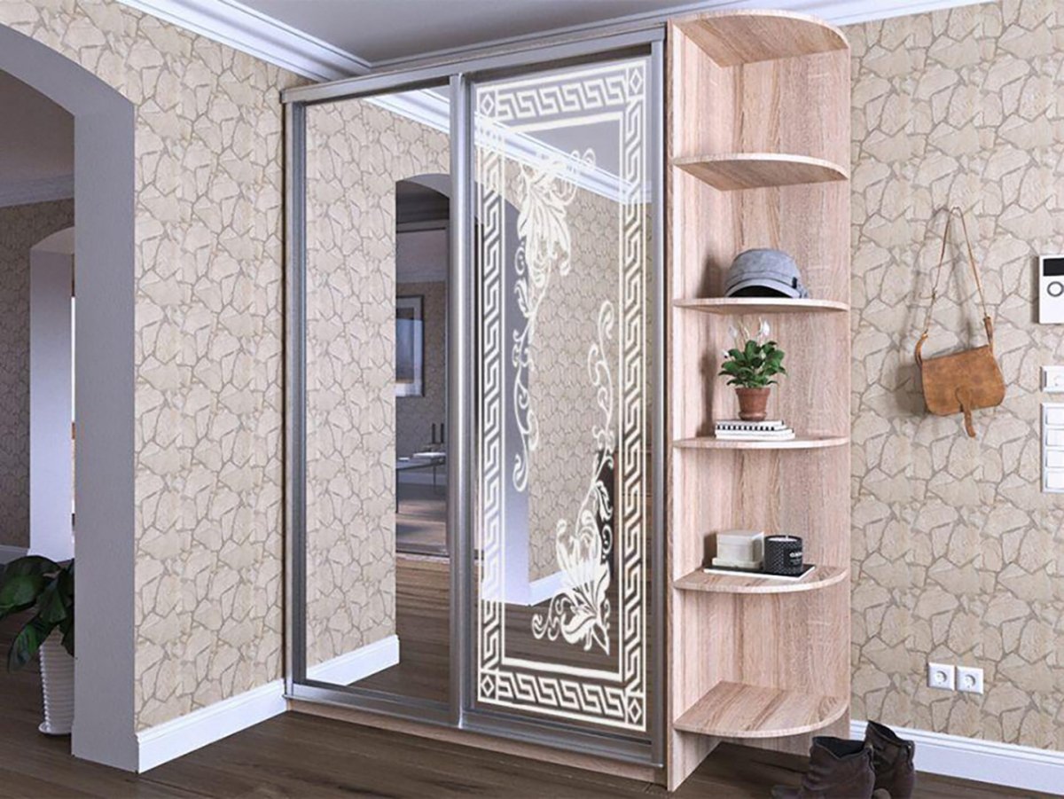 Зеркальный шкаф купе в прихожую