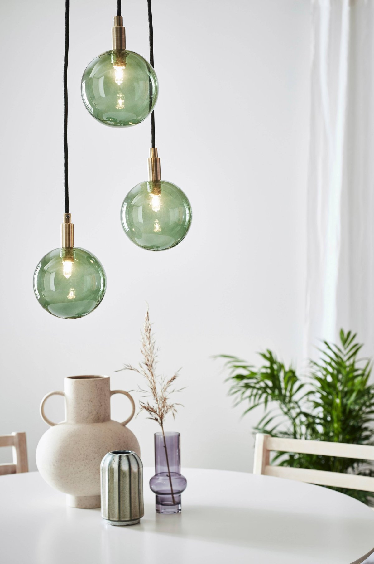 Стеклянный подвесной светильник