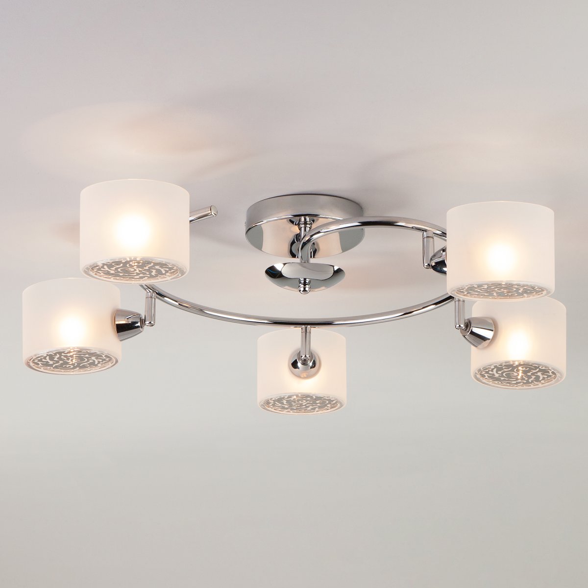 Потолочная люстра Eurosvet Areta 70088/5 хром