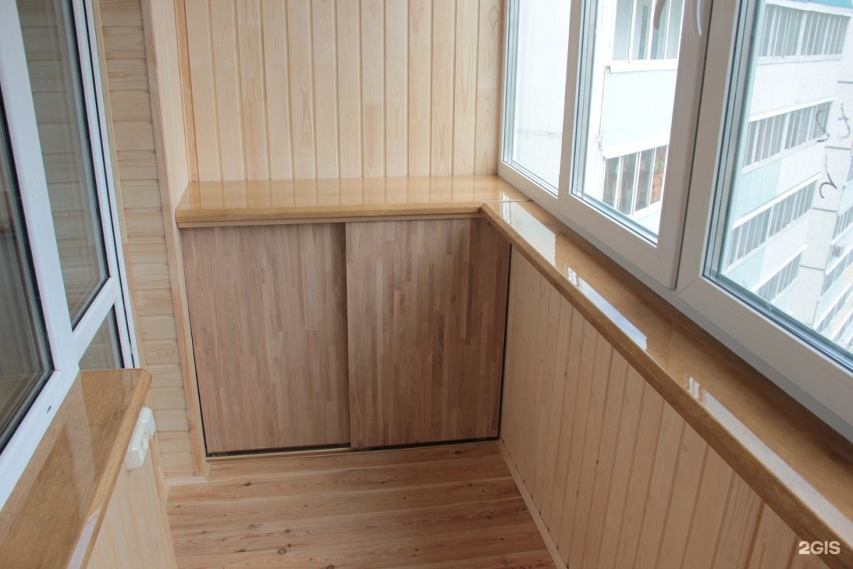 Отделка балкона вагонкой