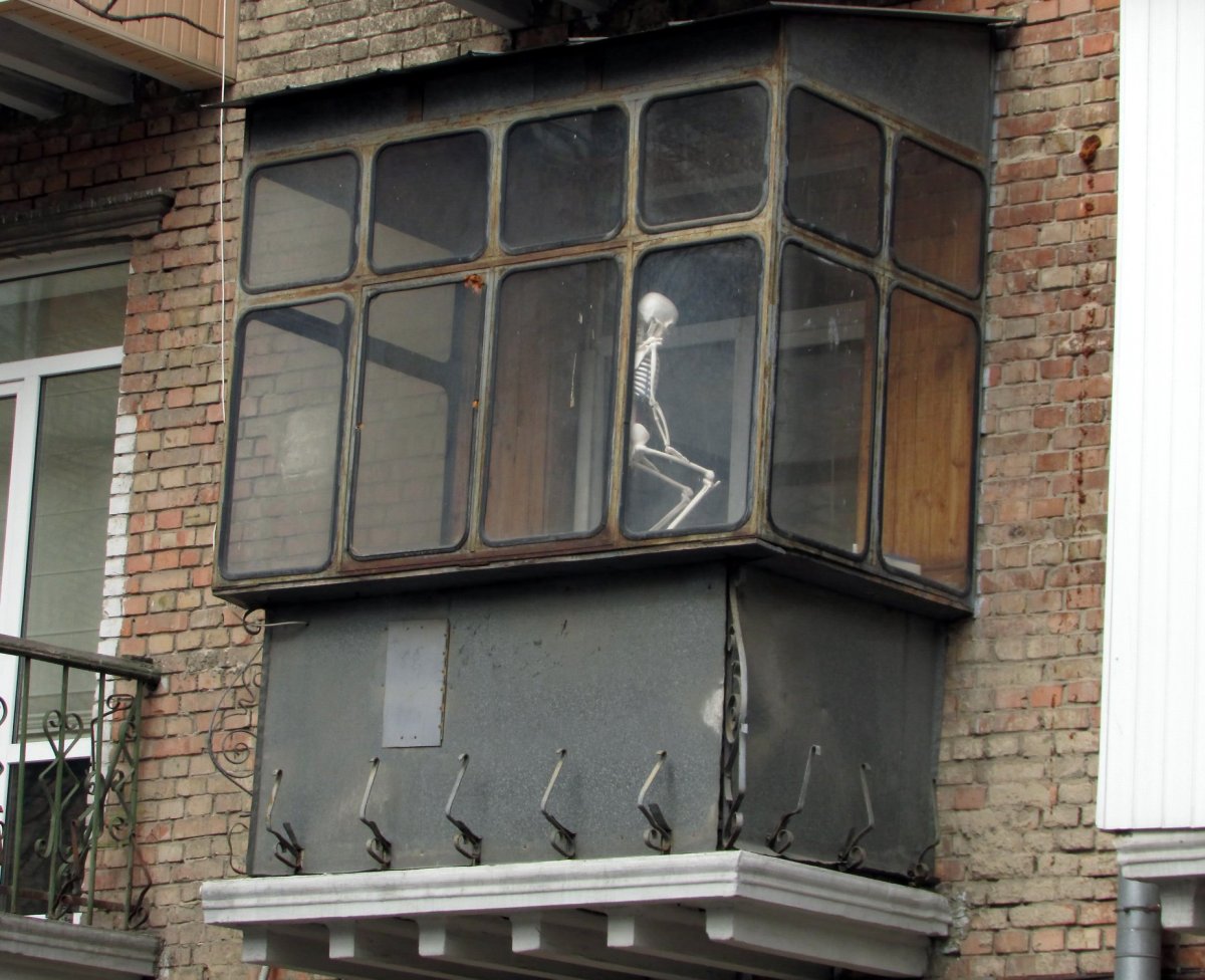 Странные балконы