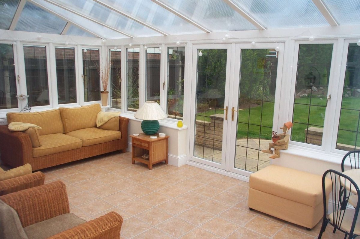 Остекленная веранда