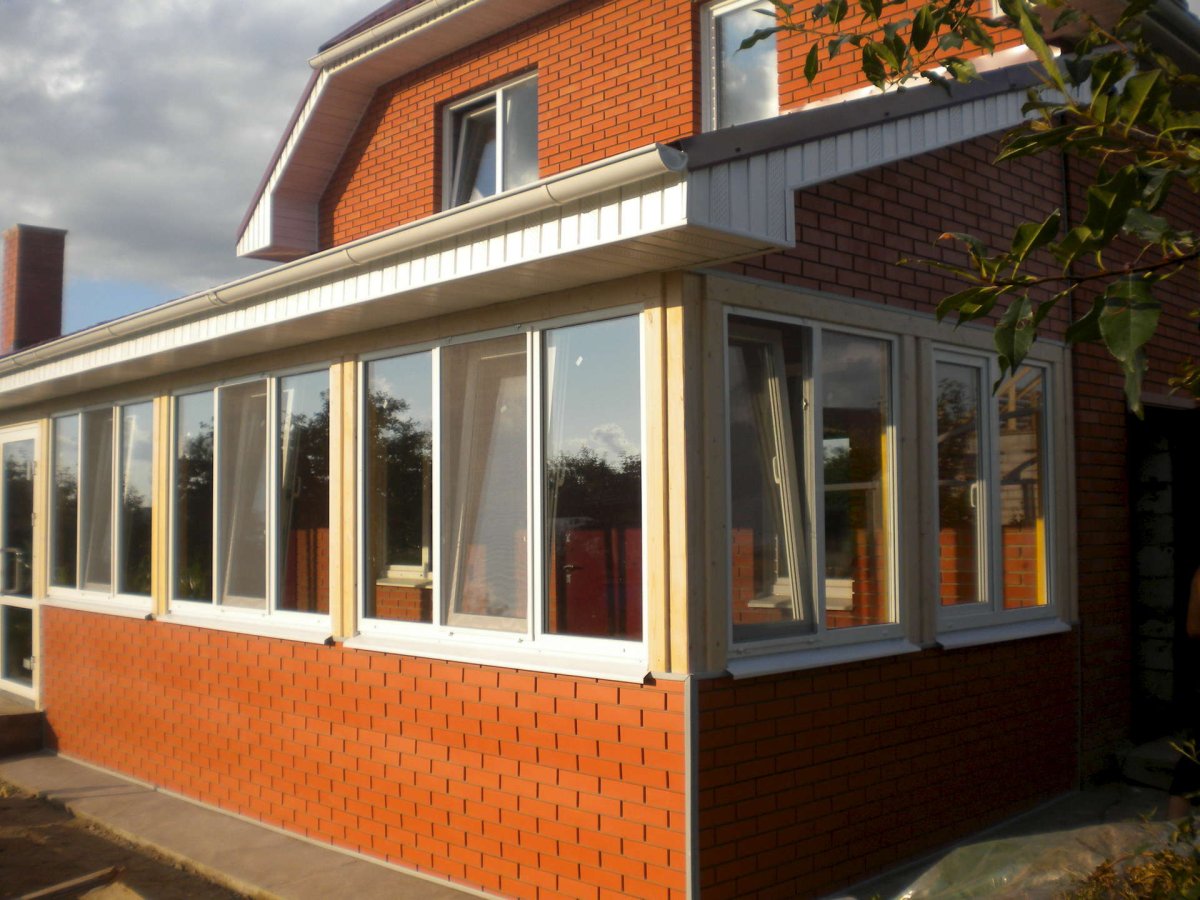 Веранда утепленная пристроенная