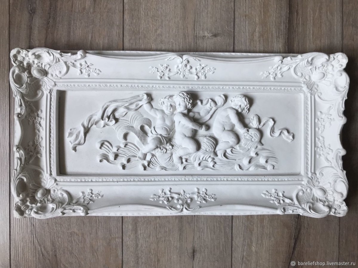 Панно из гипса