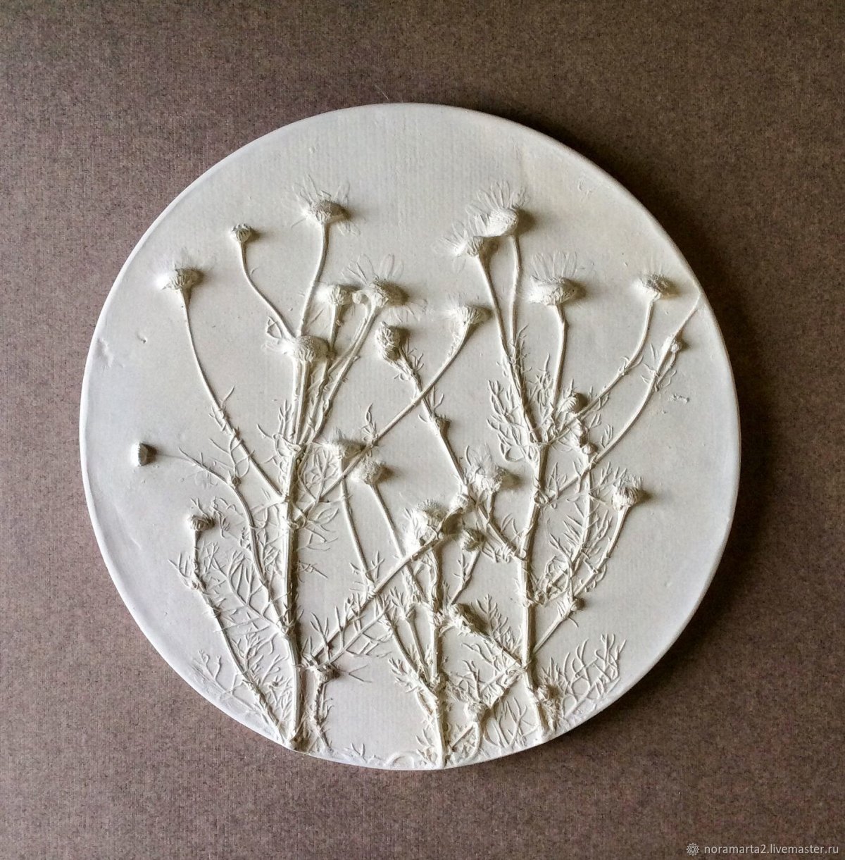 Рейчел Дейн Ботанический барельеф