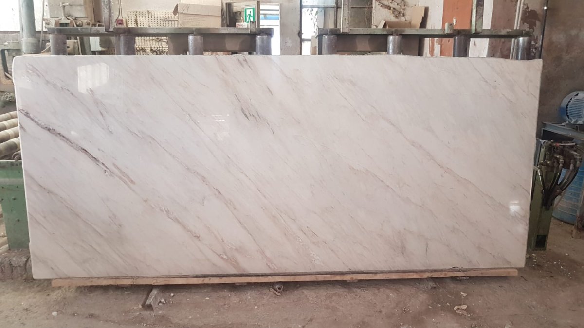 Мрамор палисандр белый 960