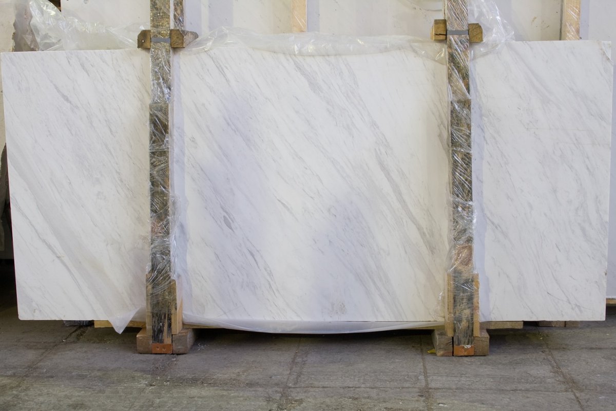 Столешница кедр 2384 мрамор греческий