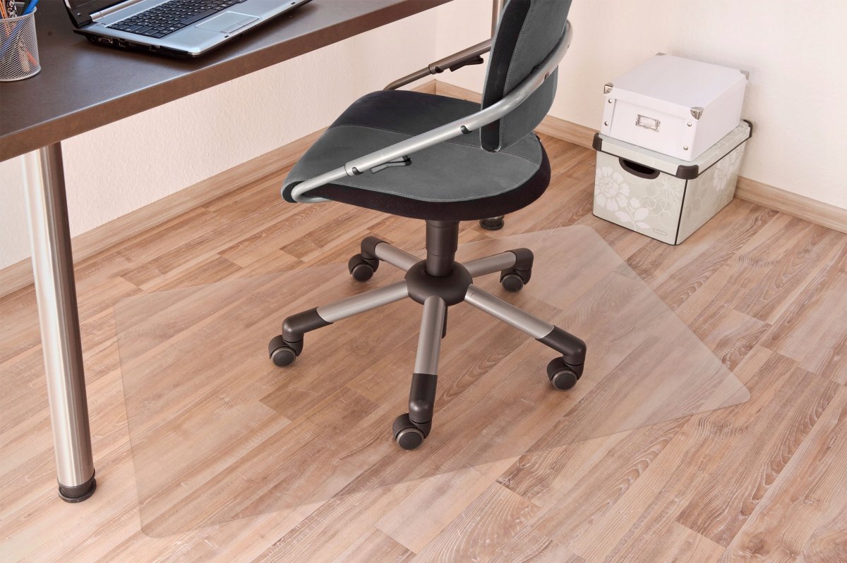 Коврик под компьютерный стул