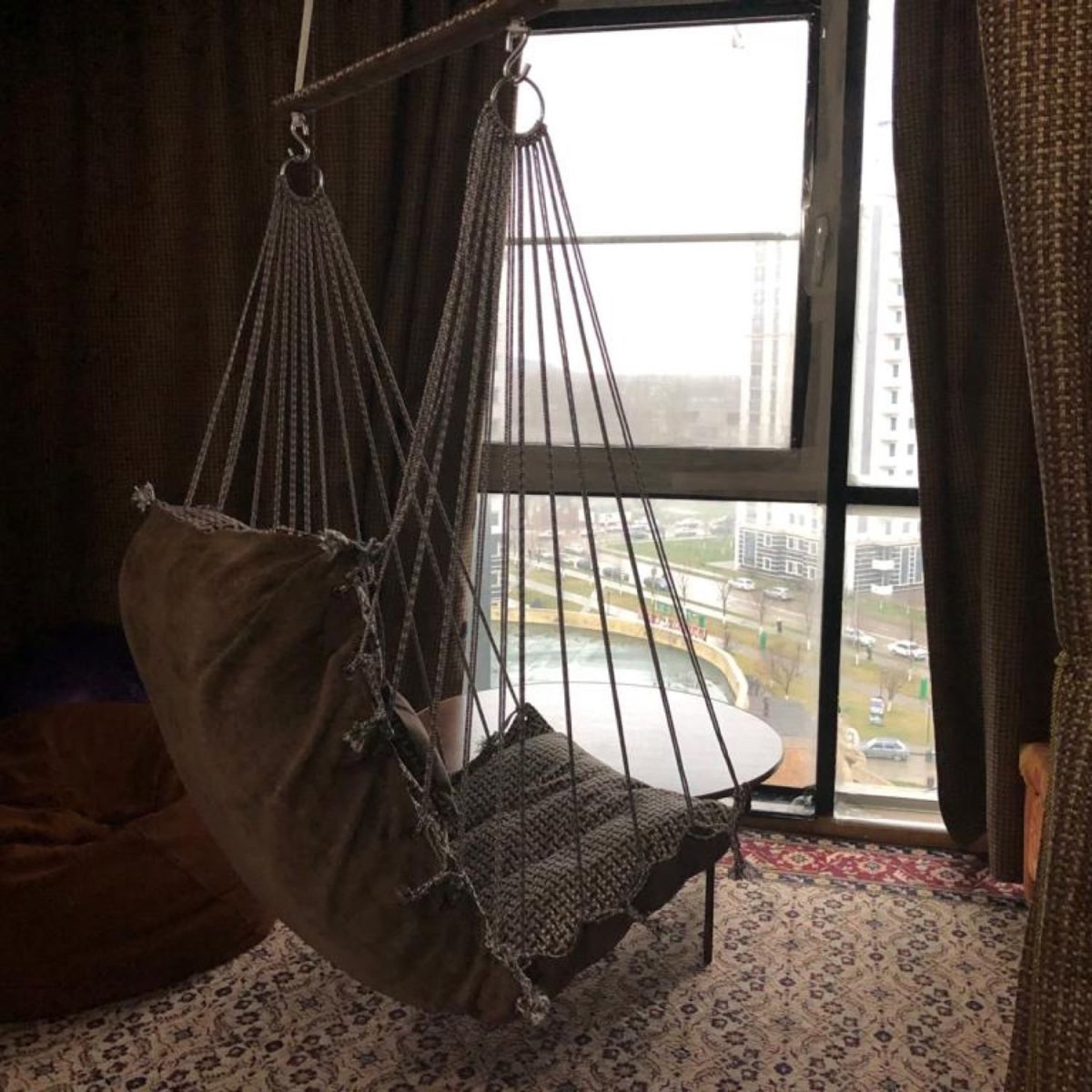 Подвесные качели для квартиры