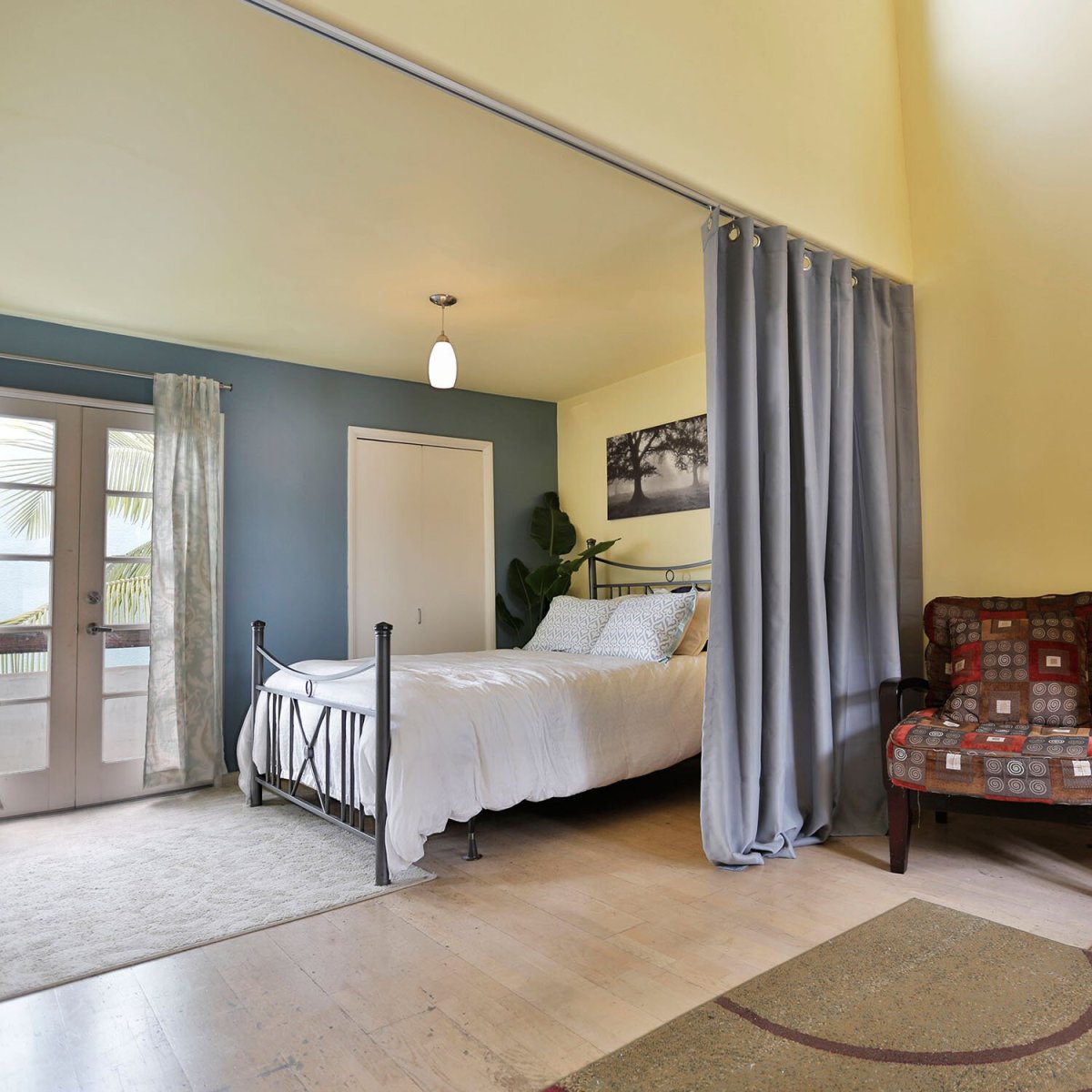 Перегородка штора для зонирования комнаты