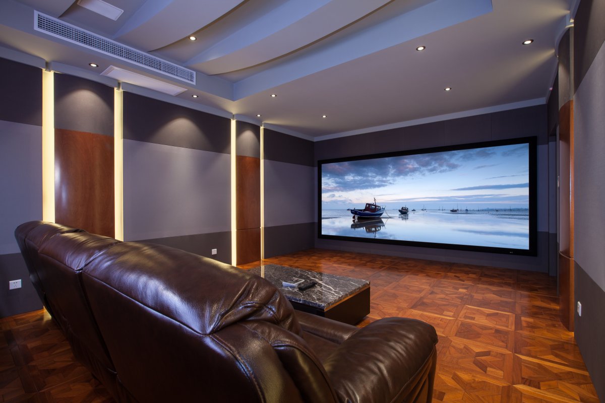 Гостиная с проектором