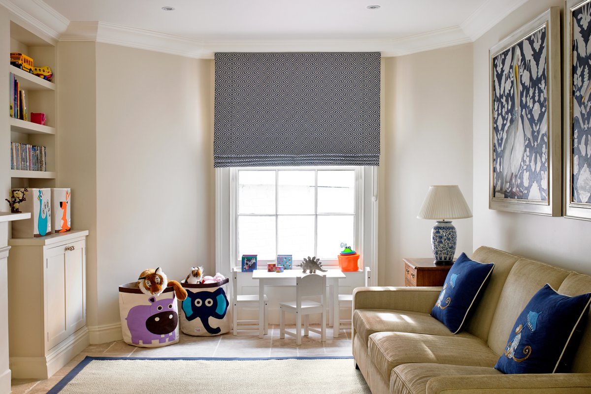 Римские шторы в интерьере детской