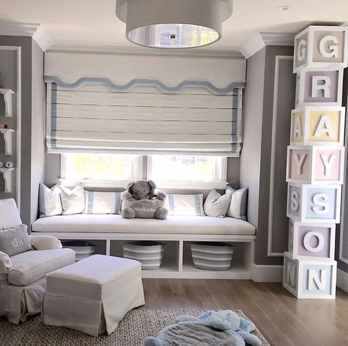 Римская штора в детской