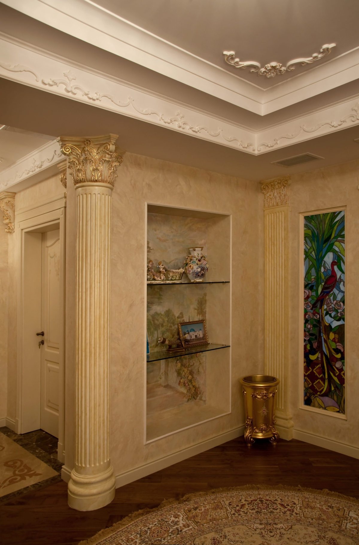 Гипсовые колонны