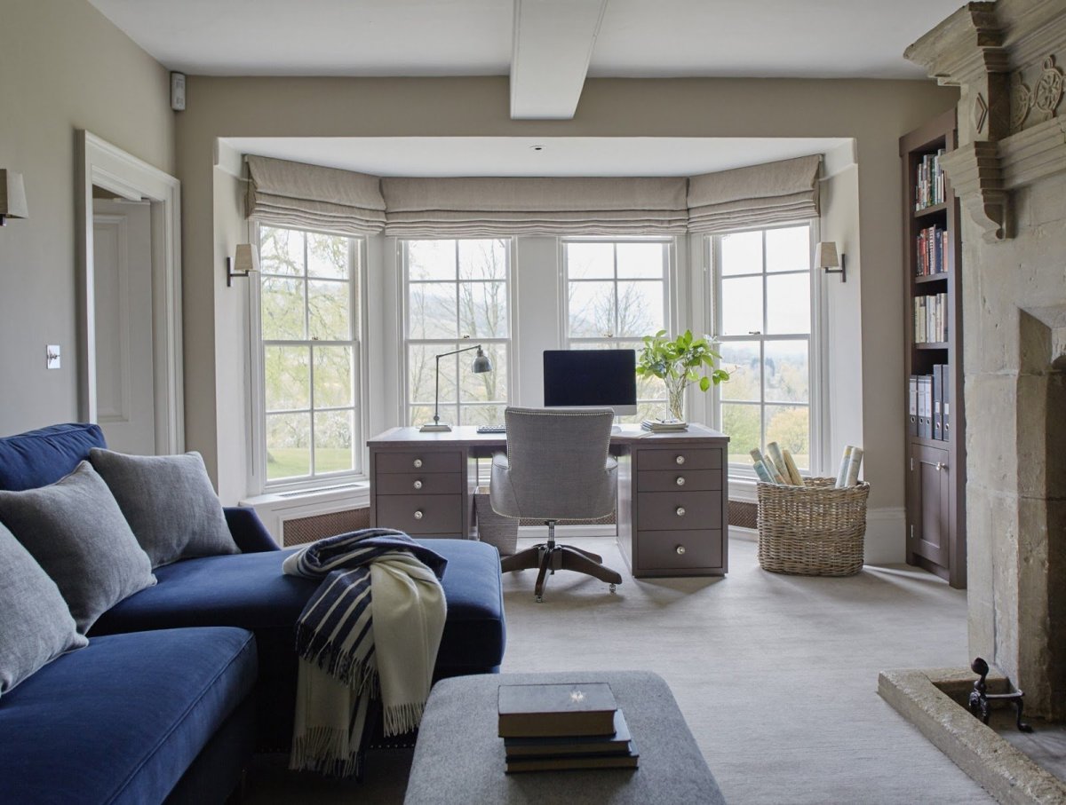 Кабинет в эркере