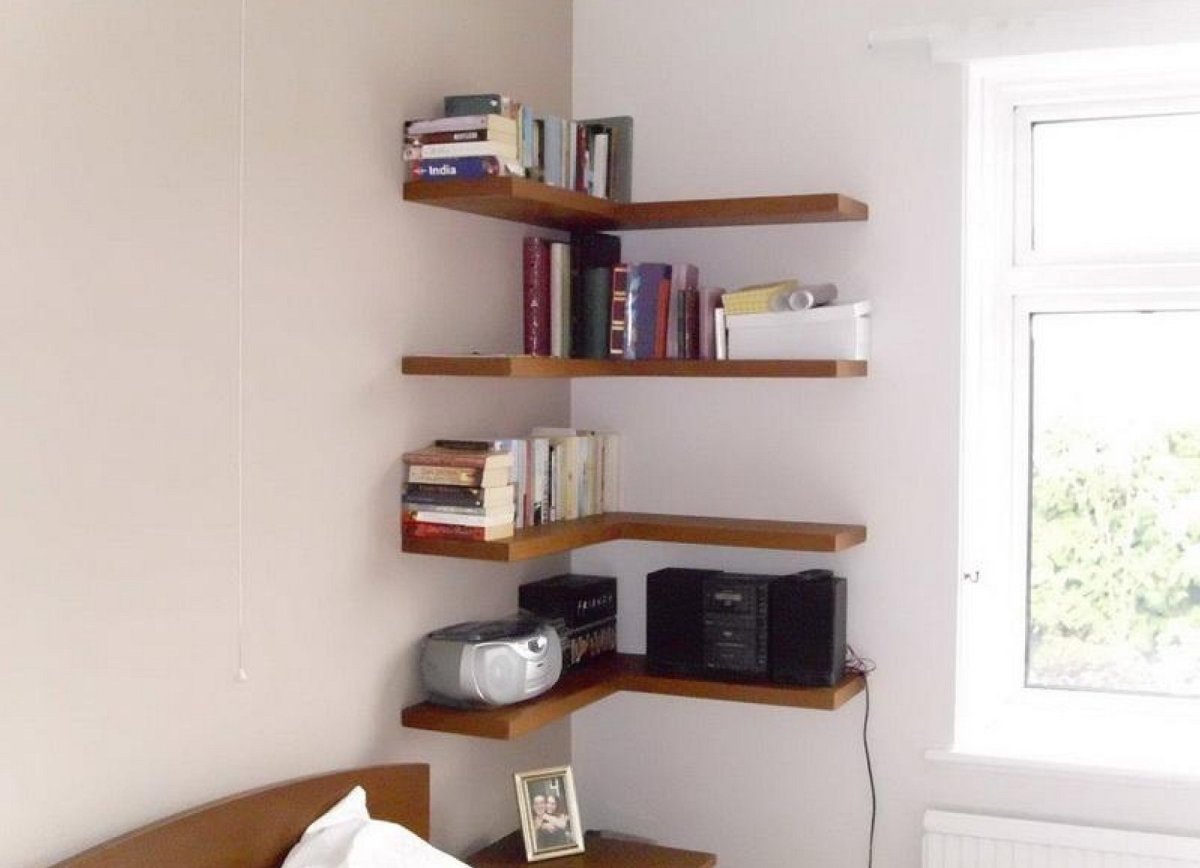 Полочки в комнату на стену