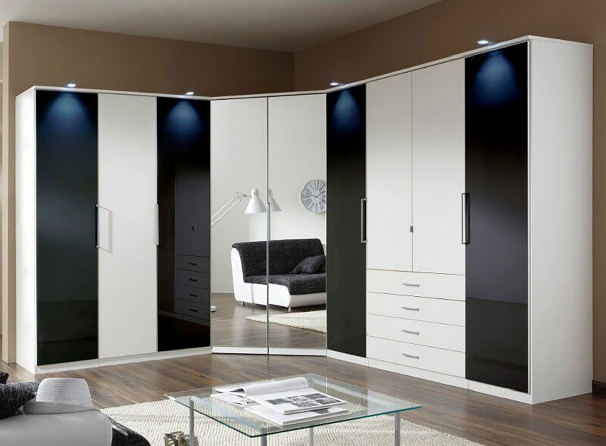 Современный угловой шкаф