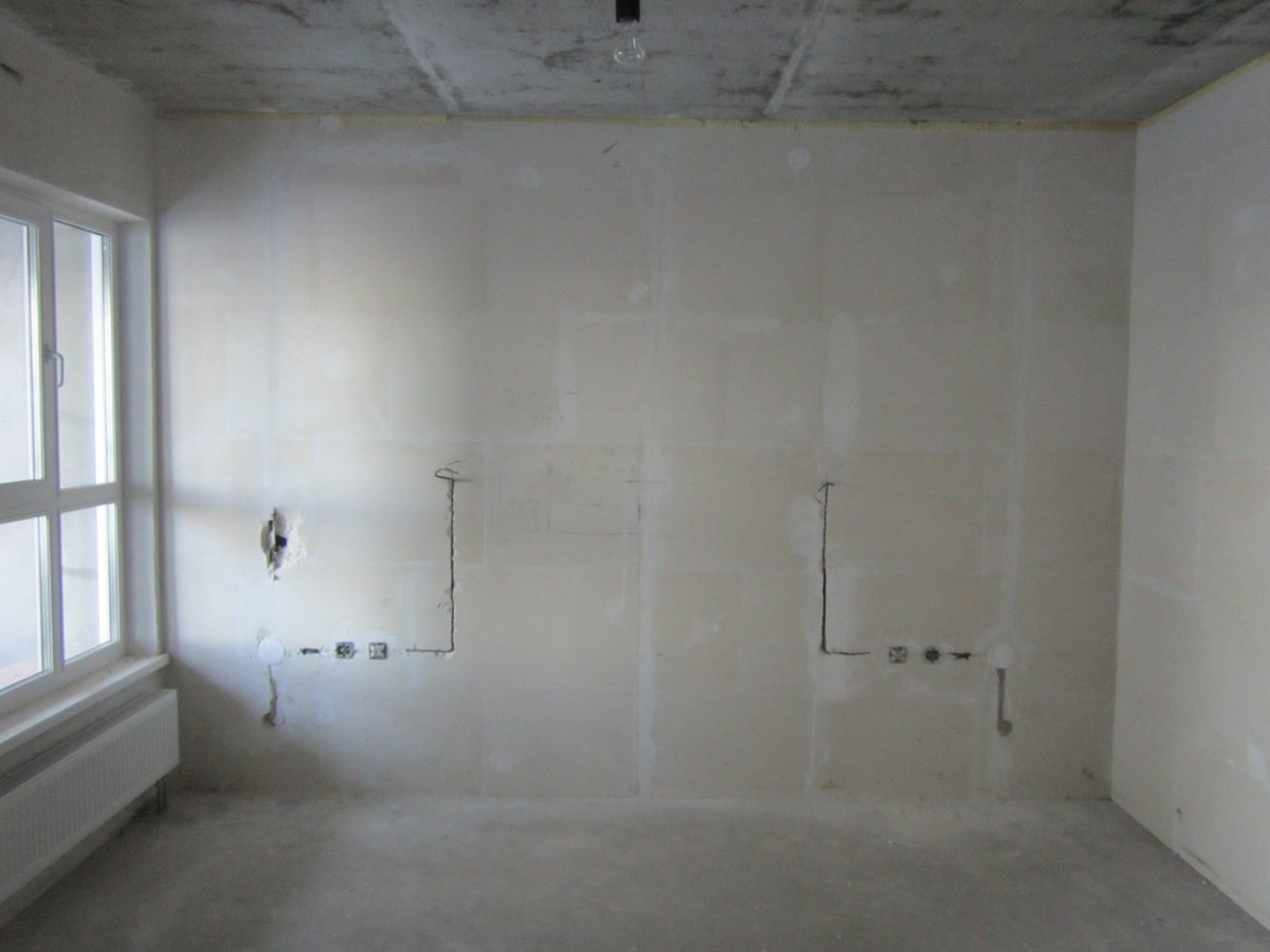 Расположение розеток и выключателей в спальне