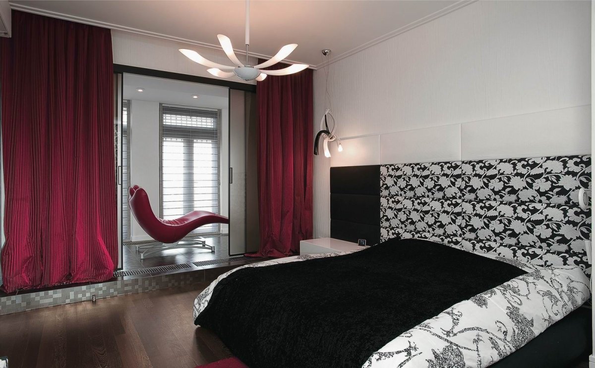 Черные шторы в интерьере спальни