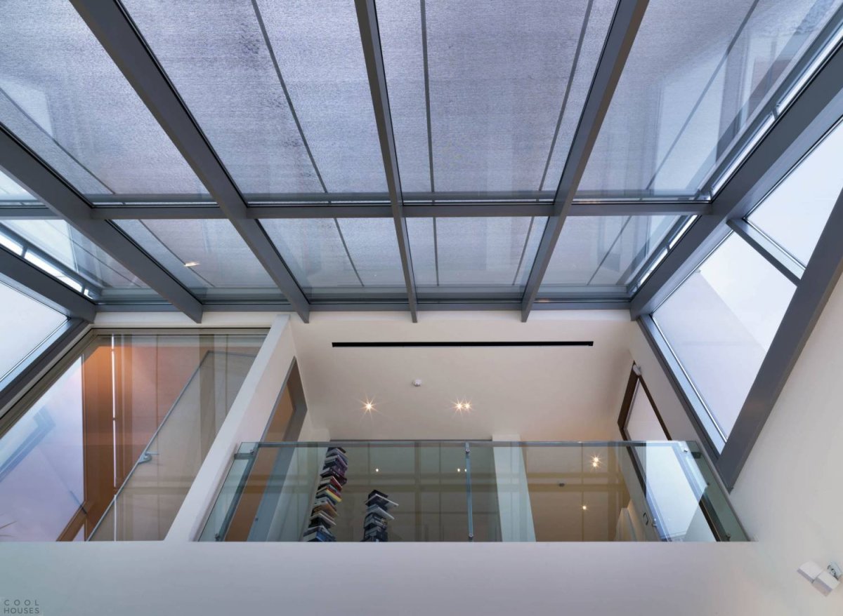 Стеклянный Армстронг