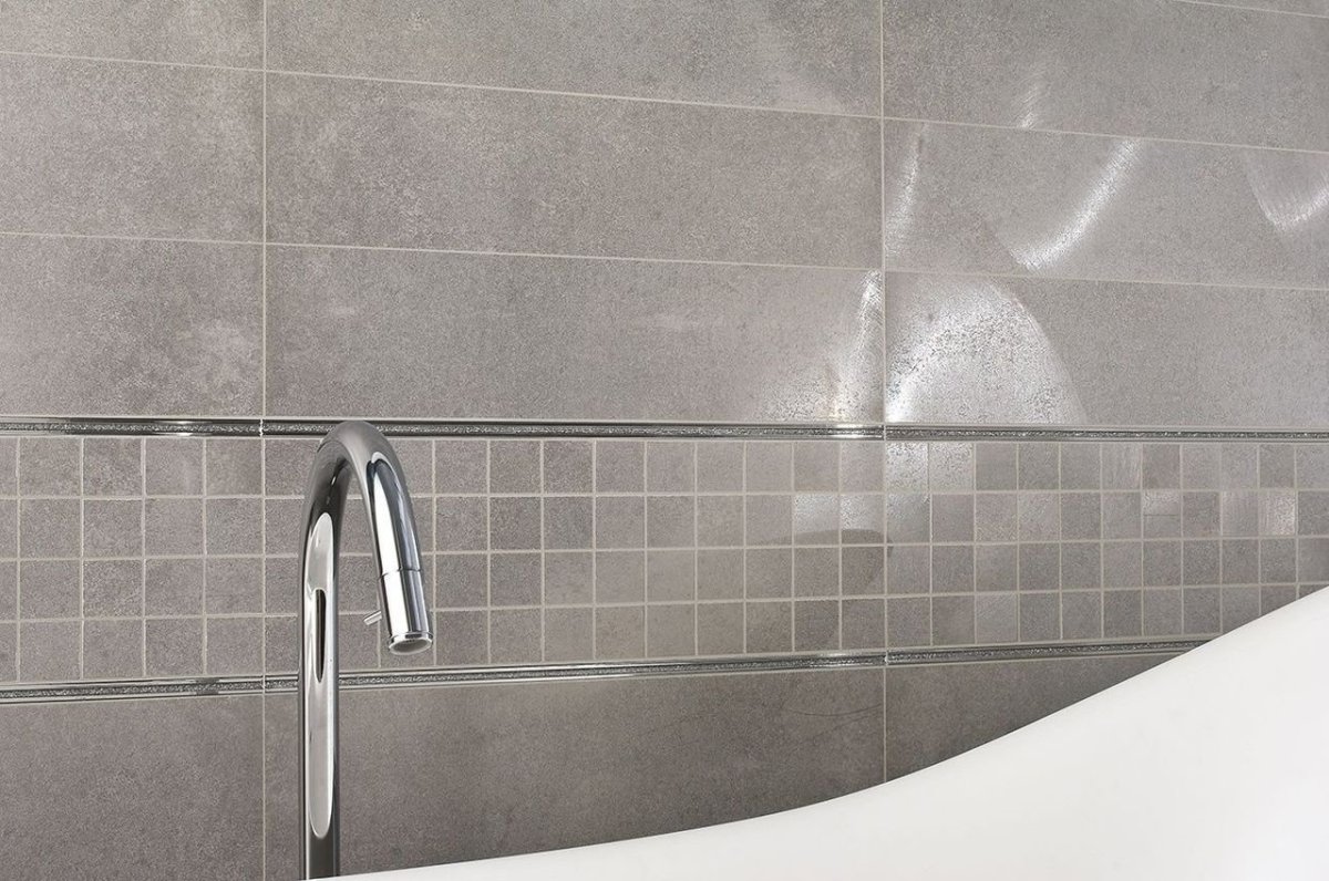 Бордюры металлические для плитки в ванной