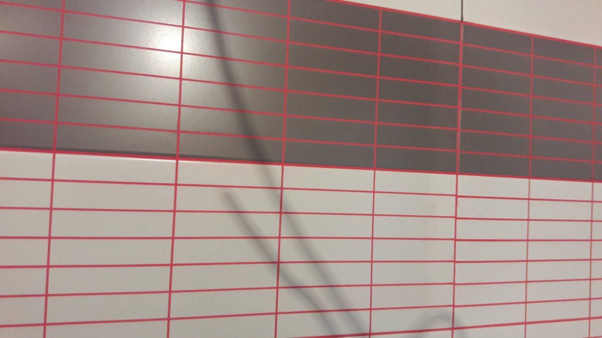 Затирка для швов плитки красная