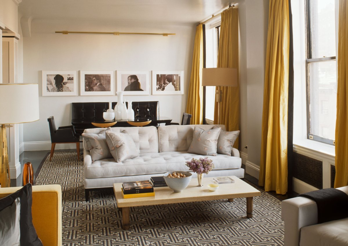 Сочетание серого и горчичного в интерьере