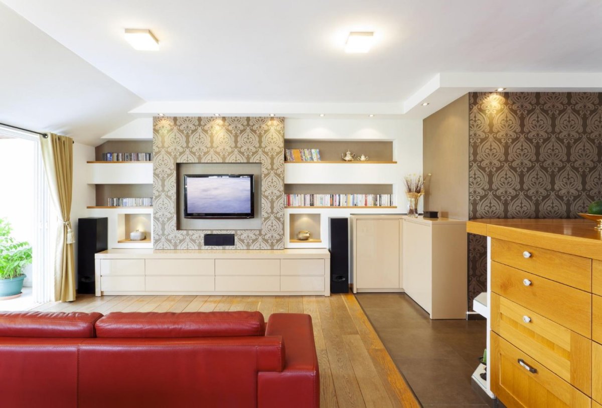 Кухня гостиная с телевизором