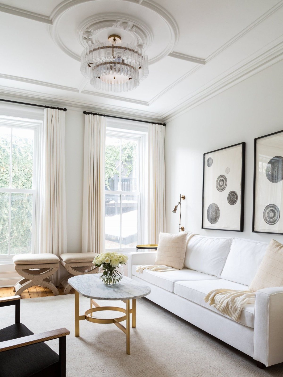 Современный светлый интерьер