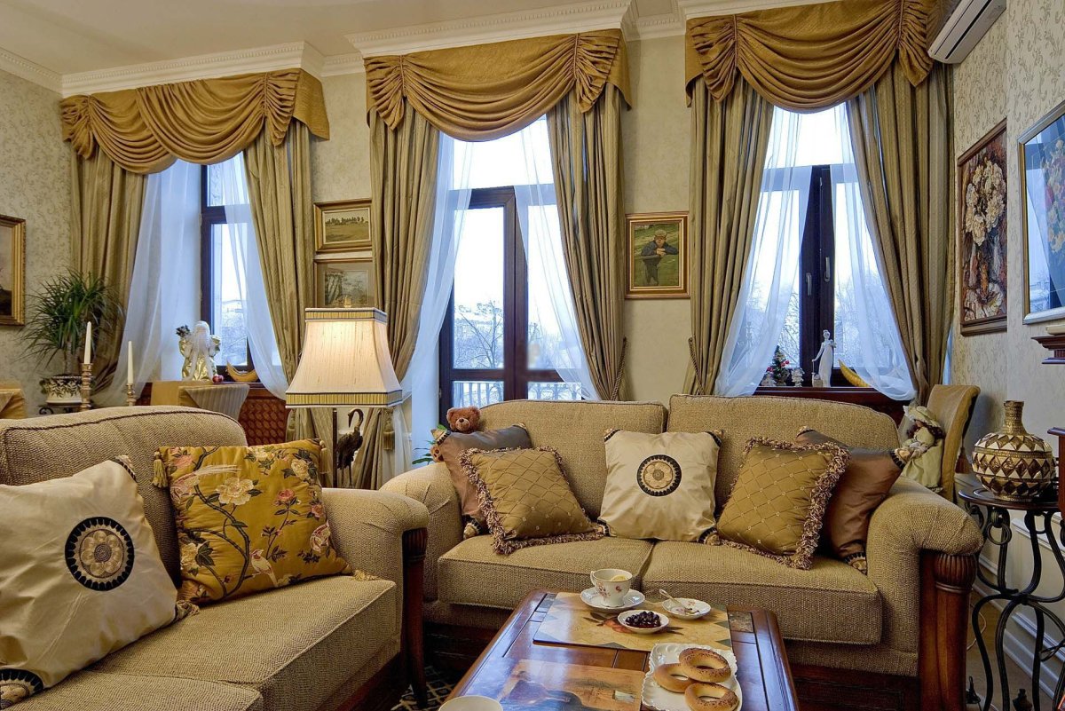 Шторы в стиле классика в гостиную