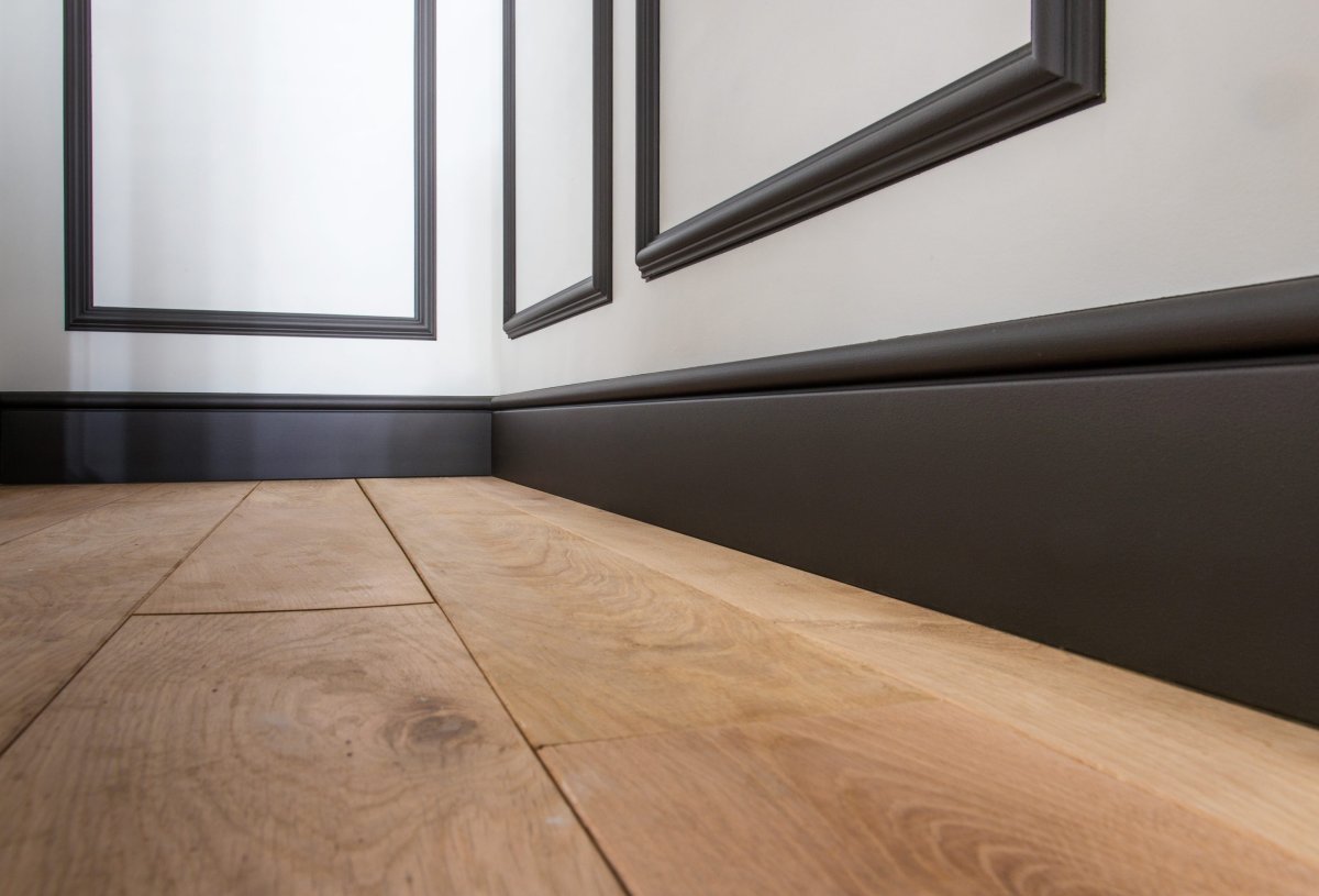 Плинтус напольный fl4