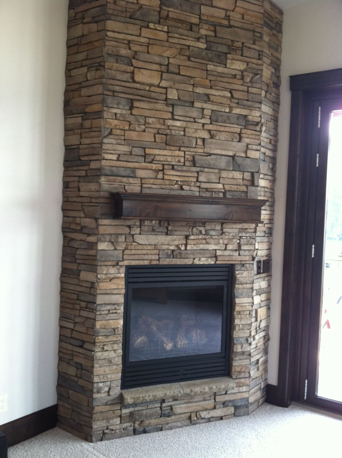 Отделка печи декоративным камнем