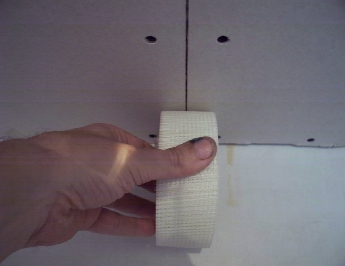 Заделка стыков гипсокартона Кнауф