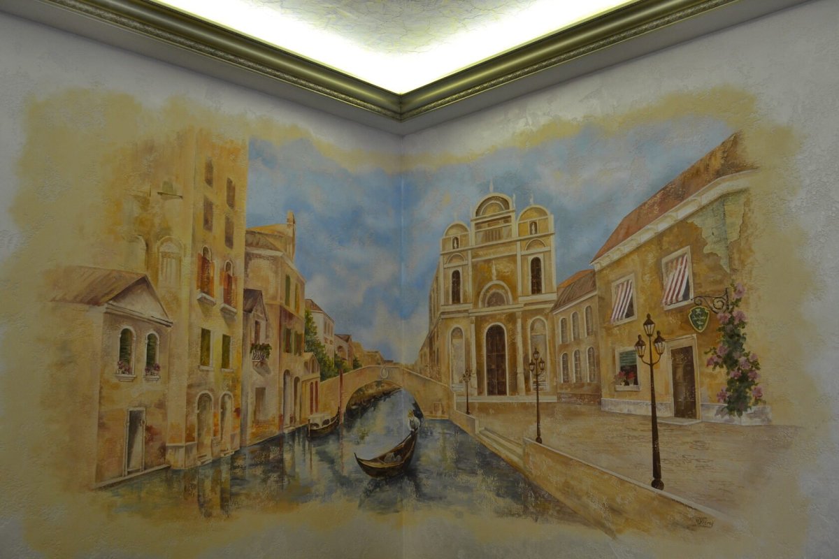 Монохромная роспись стен