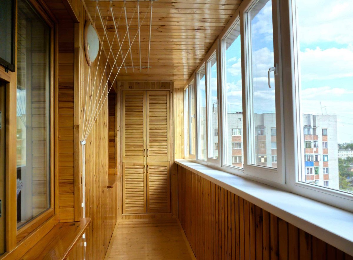 Обшить балкон