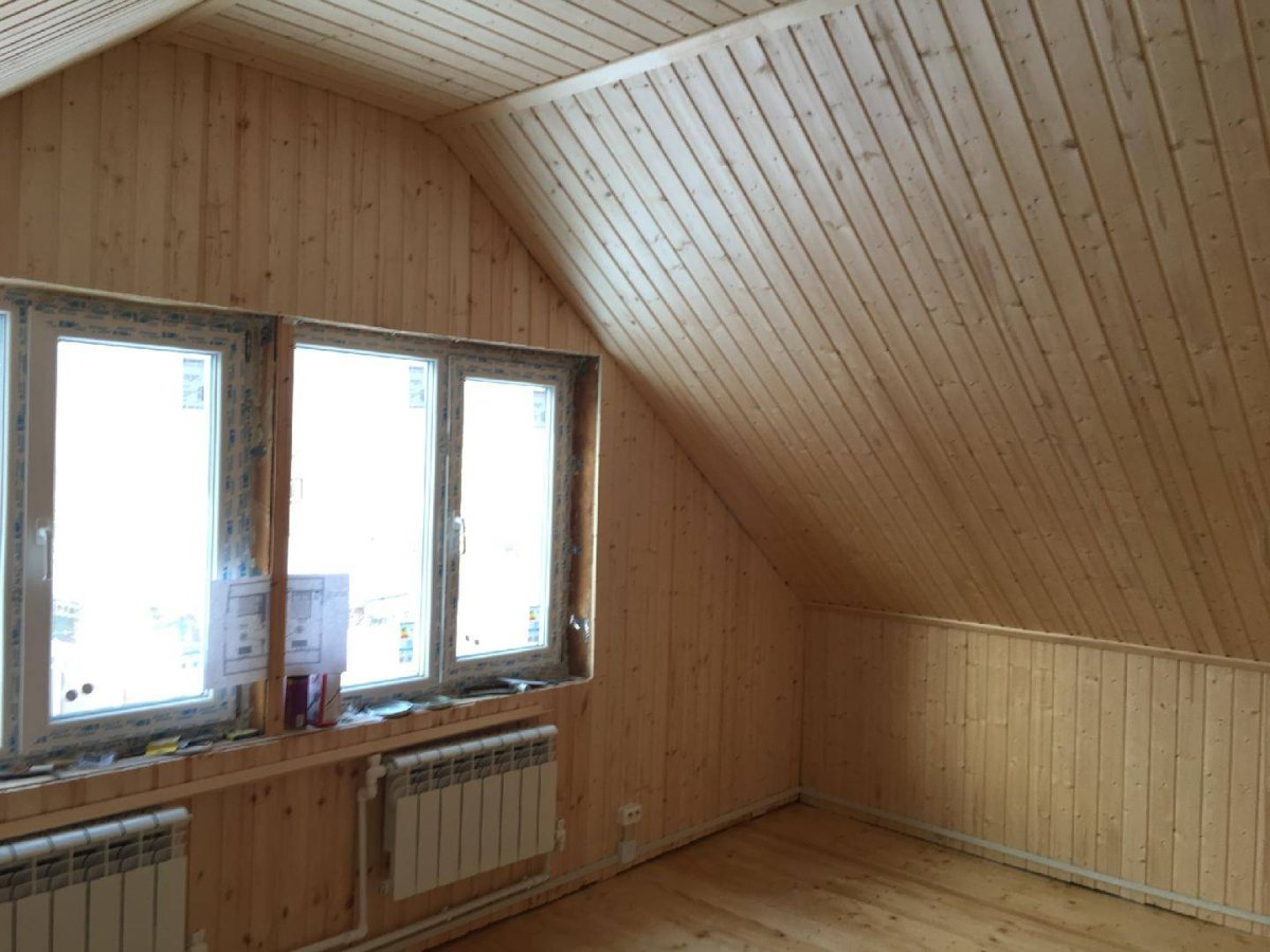 Отделка мансард вагонкрой