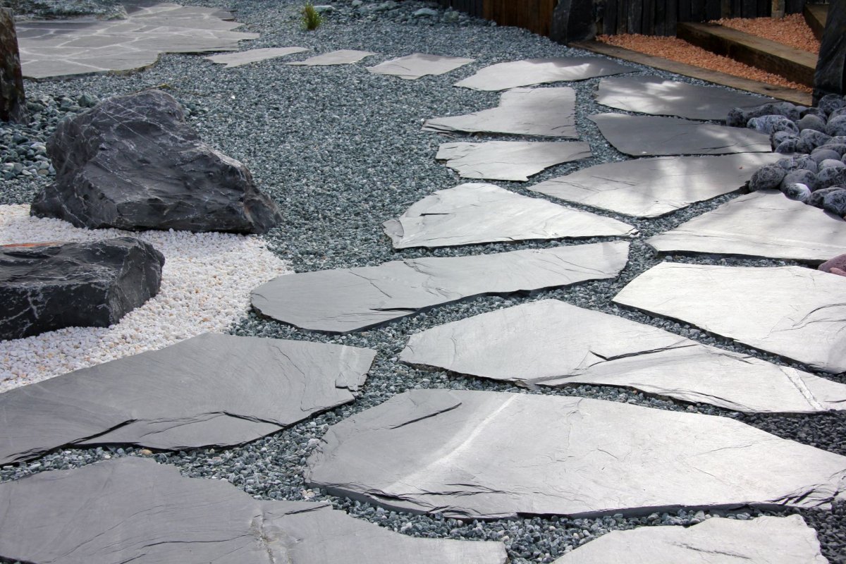 Камень пластушка белый