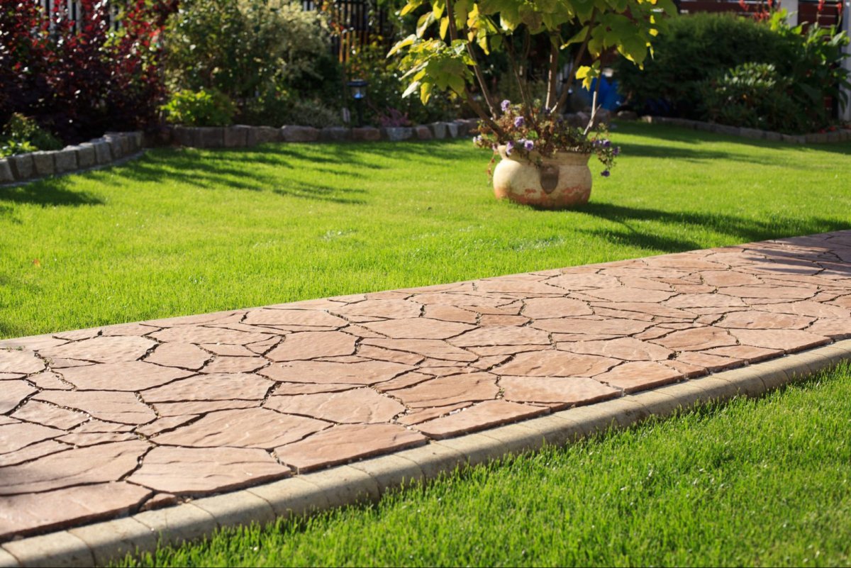 Плитняк для мощения дорожек