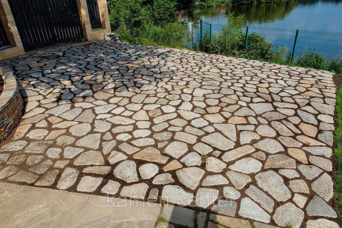 Камень плитняк серицит