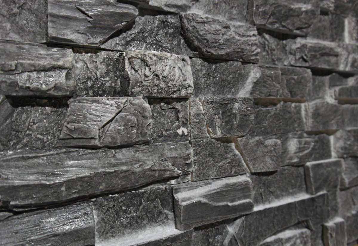 Гипсовый камень