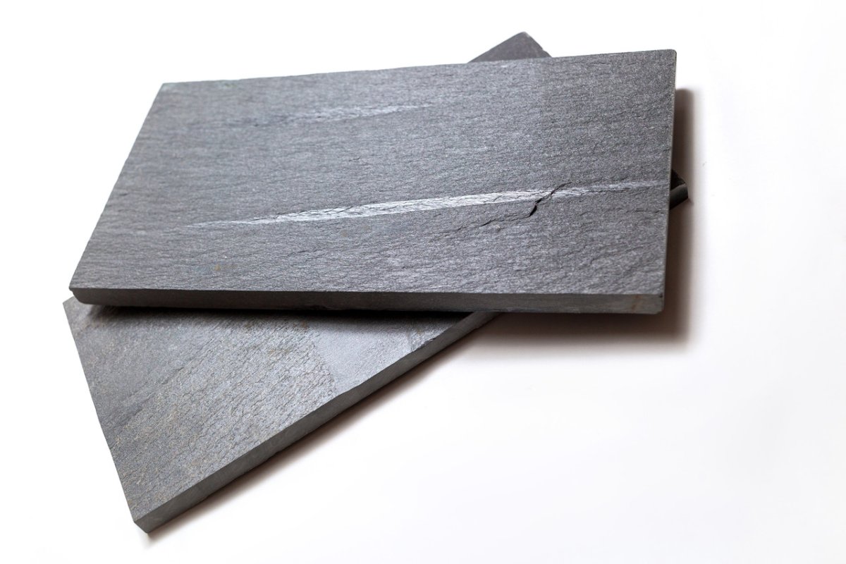 Сланец кровельный черный плитняк (10-25 мм)