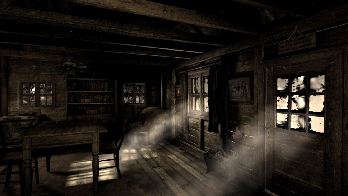 Старый темный дом изнутри