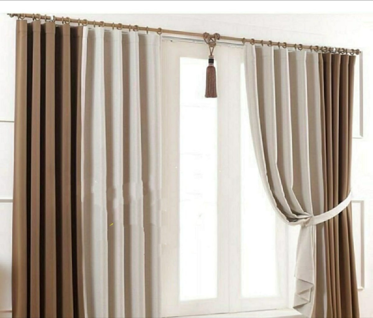 Двухцветные шторы для гостиной