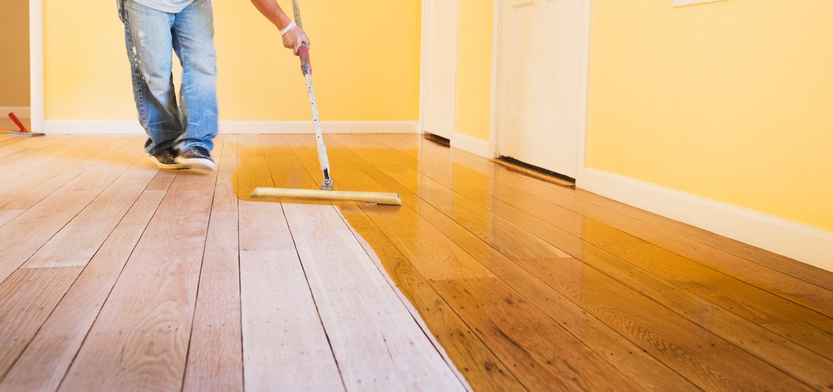 Покраска паркета маслом