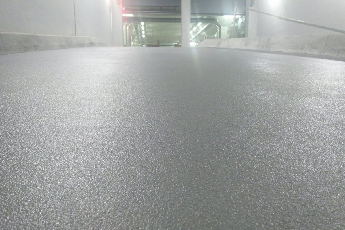 Топинговый бетонный пол