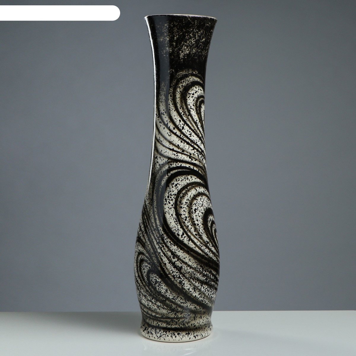 Напольная ваза Мирра